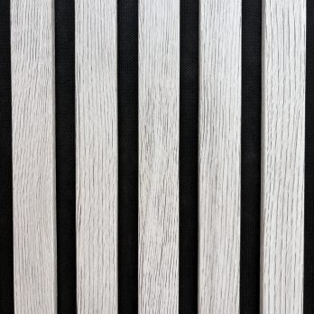 Riflaj Decorativ MDF Tip Panou Alb cu Insertii Negre - 1m